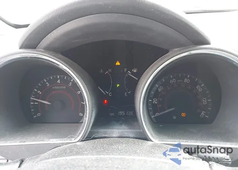 2010 Toyota Highlander Se V6 z USA, uszkodzony, nr VIN 5TDJK3EH6AS013221